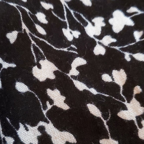 J Crew Cotton Scarf  2/$ 15 - Picture 4 of 4